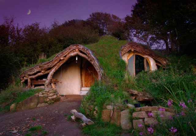 Una verdadera casa de Hobbit, ecológico y autosuficiente