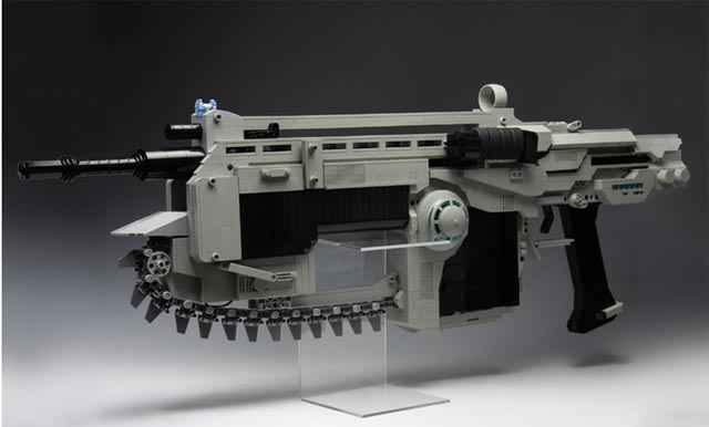 Le fusil tronçonneuse de Gears of Wars en Lego