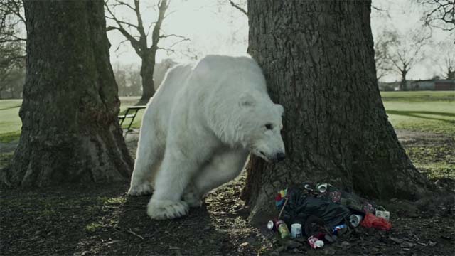 Greenpeace - Un ours polaire sans abri à Londres