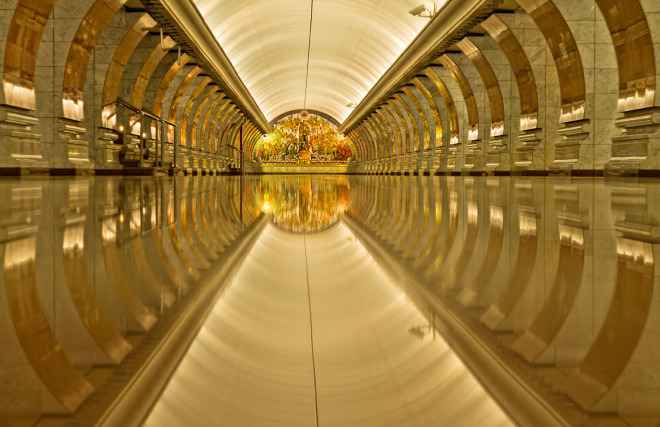 impressive-metro-subway-underground-stations-28-660x427