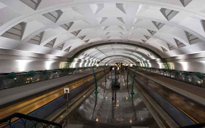 impressive-metro-subway-underground-stations-44-660x412