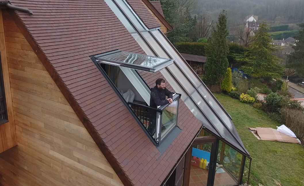 Brisacier, l'entreprise qui transforme vos fenêtres en balcons