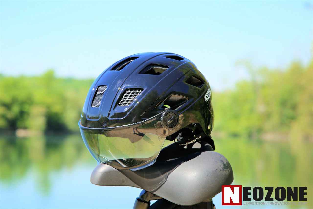 Test Casque Velo Abus Hyban Avec Led Et Visiere Integree