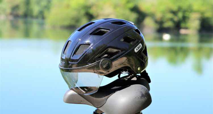 Test Casque Vélo Abus Hyban Avec Led Et Visière Intégrée Neozone