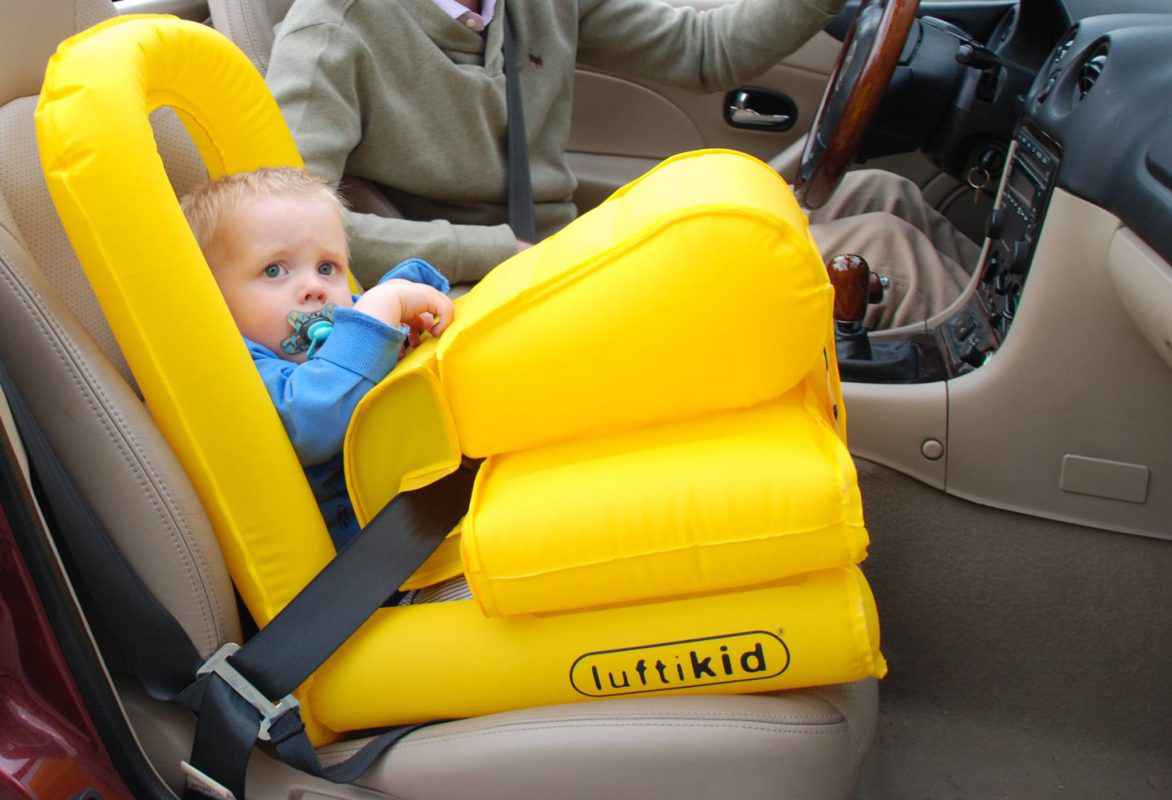 Luftikid, l'étonnant siège auto gonflable pour enfant qui agit comme un airbag