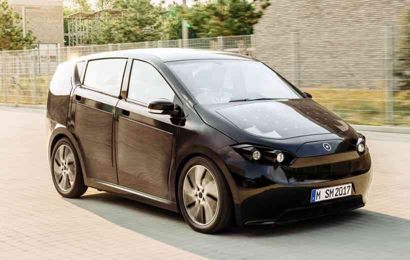 Sion, la voiture électrique avec panneaux solaires intégrés