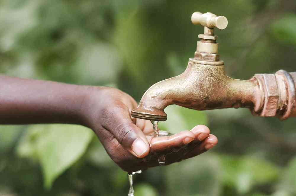 Majik Water, l'appareil qui change l'air en eau potable grâce à l'énergie du soleil