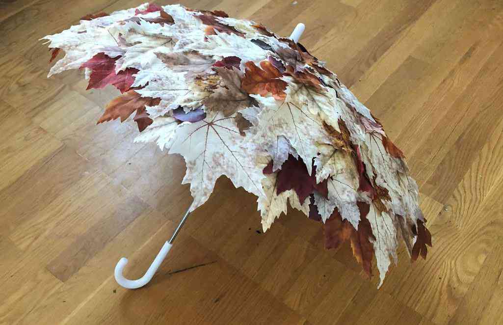 Une jeune créatrice New-yorkaise s’inspire de la nature pour créer de magnifiques parapluies