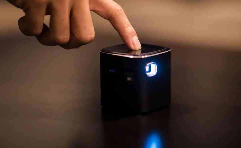 Piqo, le plus petit projecteur au monde !