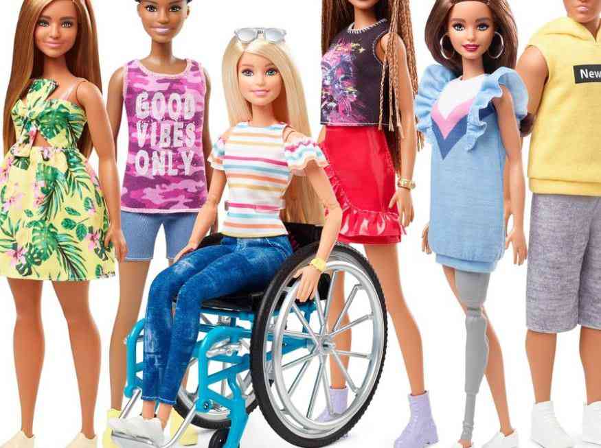 Mattel dévoile une Barbie plus inclusive, avec un fauteuil roulant et une prothèse de jambe