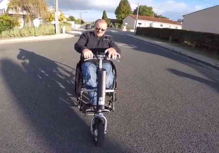 Autonomia, le dispositif qui rajoute une assistance électrique aux fauteuils roulants