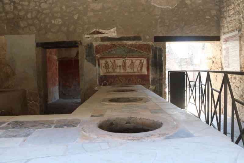 Voici le plus vieux fast-food du monde, il a 2 000 ans et a été découvert à Pompéi