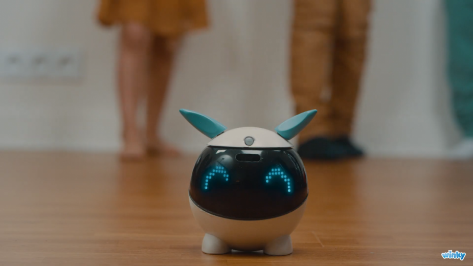 Winky, le petit robot éducatif pour initier les enfants à la robotique et à la programmation