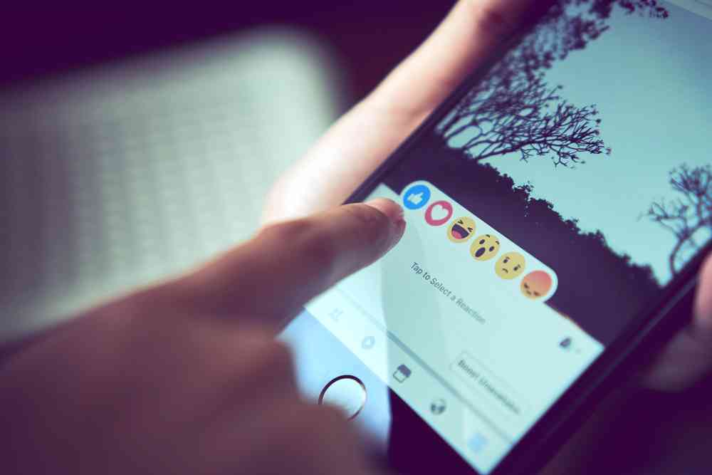 Facebook fournira à la justice les adresses IP de toute personne tenant des propos haineux