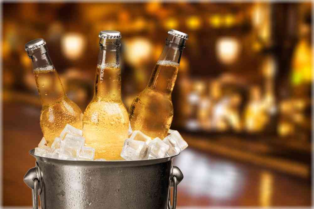 Vendre la bière chaude pour lutter contre l'alcoolisme, le projet insolite d'une députée mexicaine