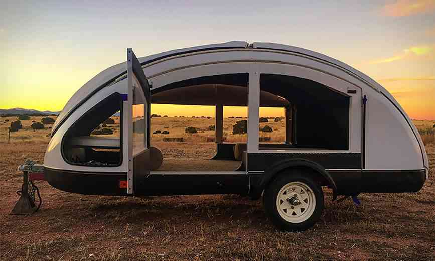Earth Traveller : Cette caravane en forme de goutte pèse seulement 136 kg 