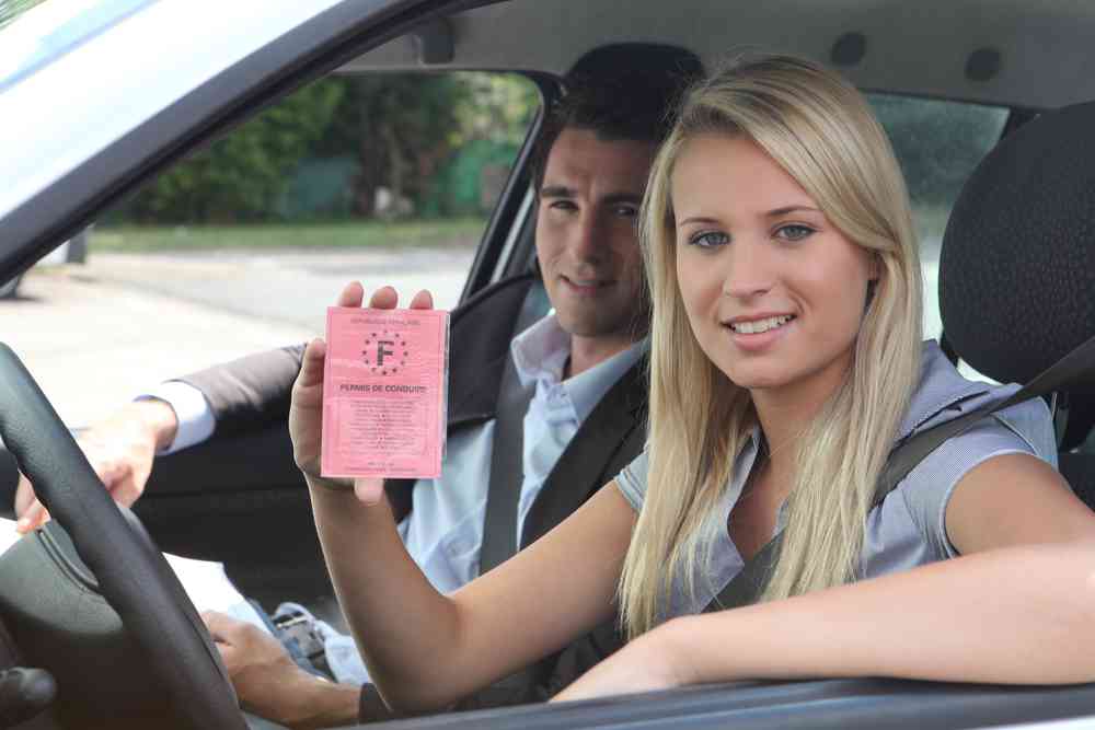 Il est désormais possible de passer l’examen du permis de conduire dès l’âge de 17 ans