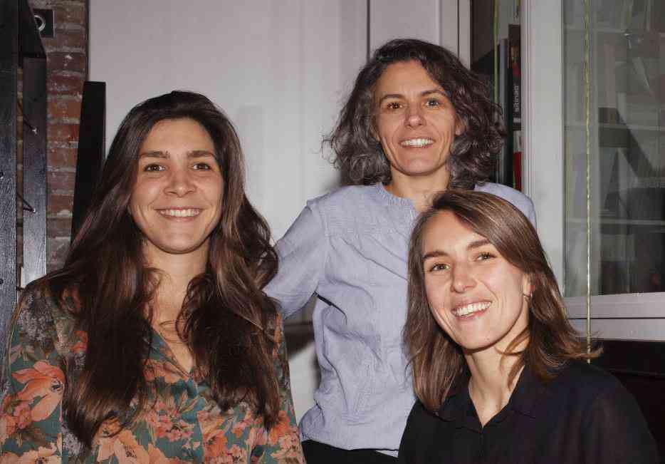 Trois femmes architectes récupèrent les déchets de chantier pour rénover les logements des personnes en situation de précarité