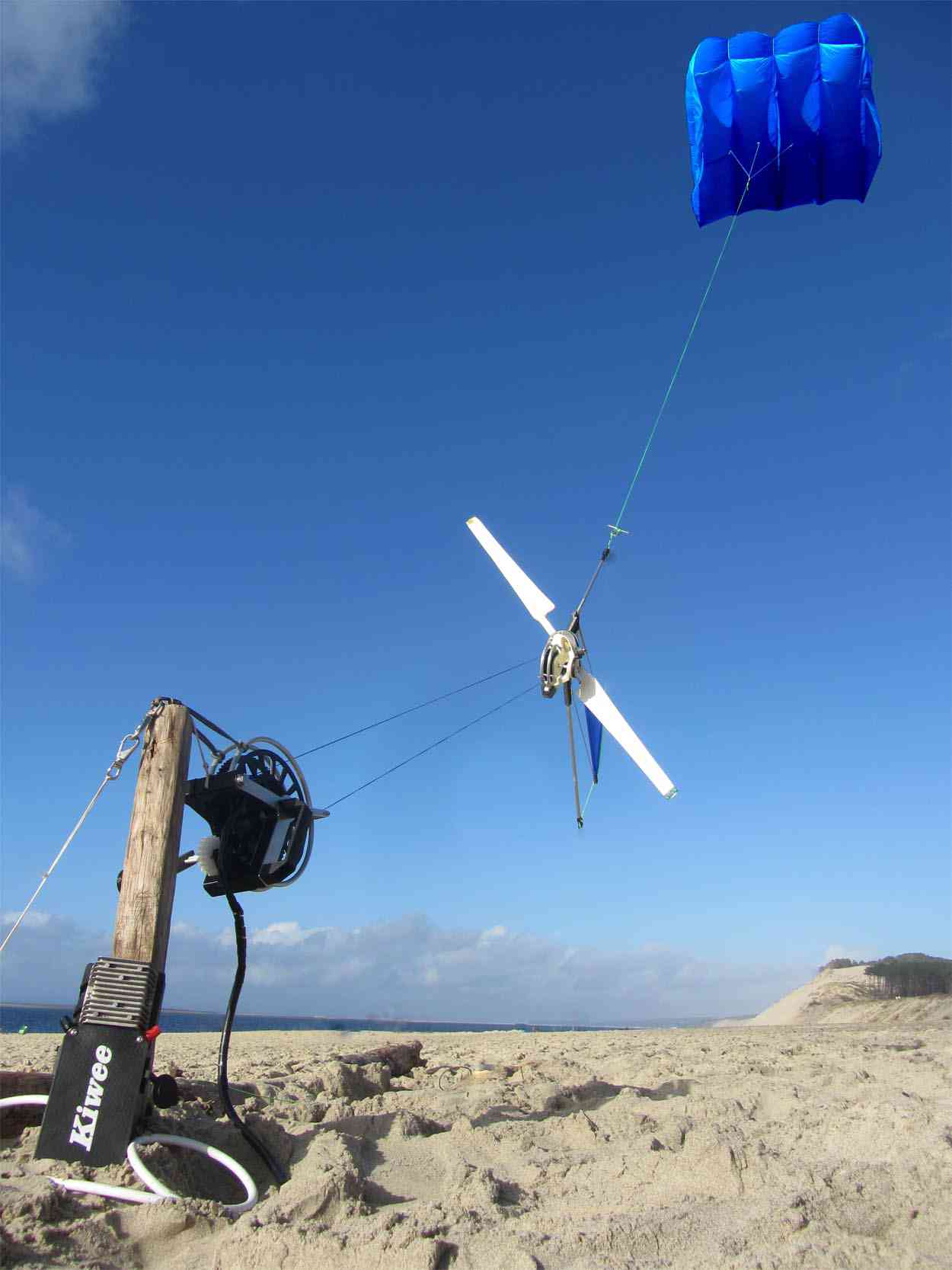 KiweeOne, l'ingénieuse éolienne montée sur un cerf-volant qui génère de l'électricité