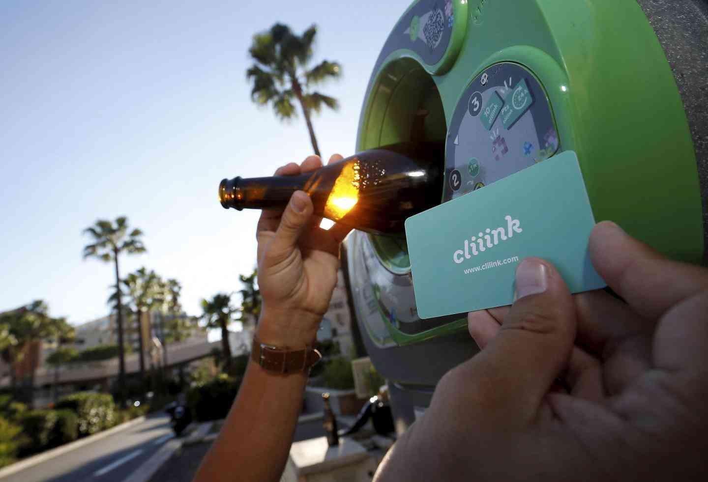 Cliiink, le premier programme de récompense du geste de tri