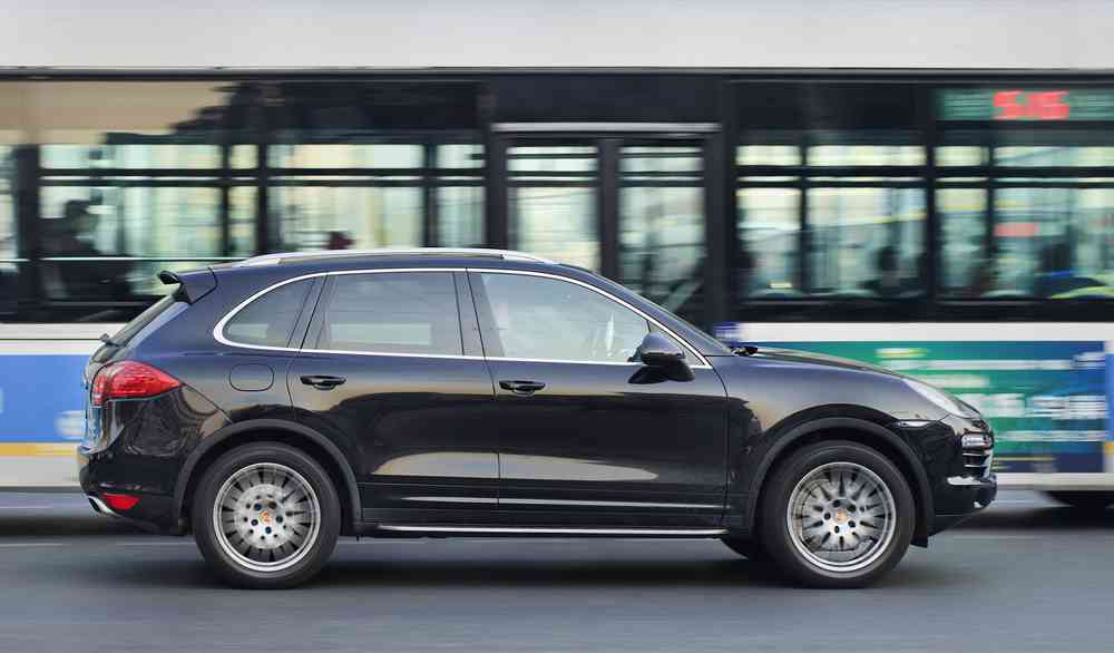 Faut-il interdire les 4x4 et les SUV dans les grandes villes ? Berlin s'interroge...