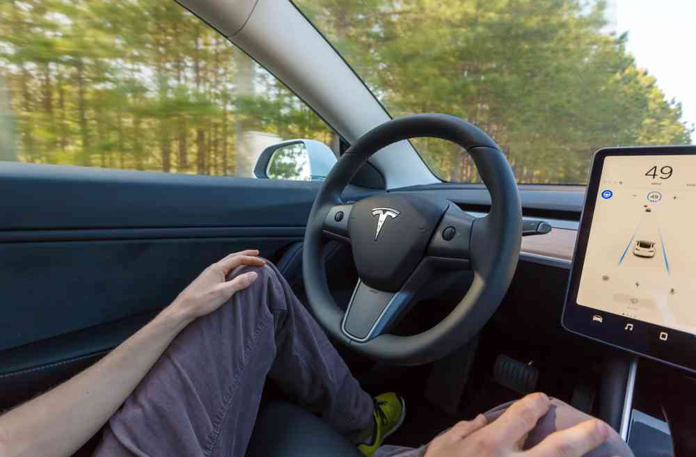 Tesla Model 3 : La voiture électrique devient 100% végan