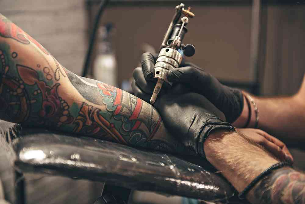 Vous souhaitez vous faire tatouer ? Voici quelques conseils avant de franchir le pas