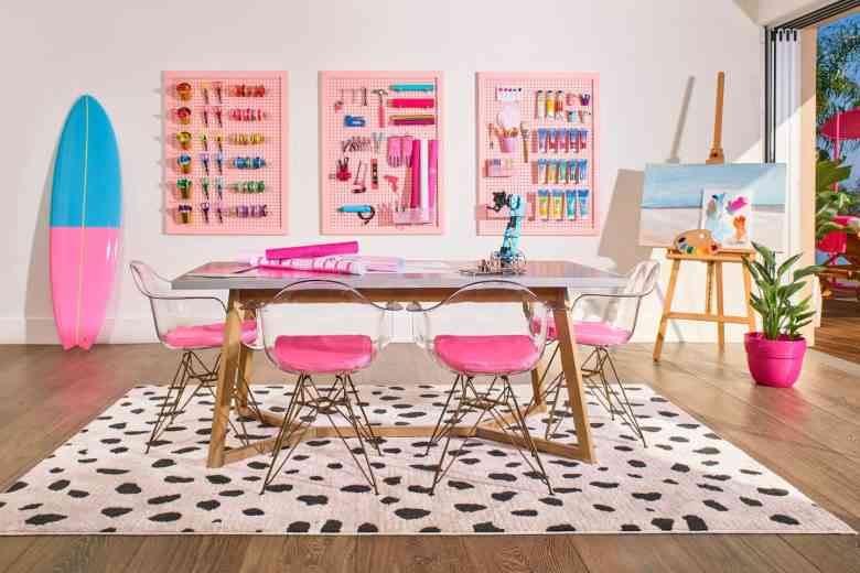 Airbnb : vous pouvez "enfin" louer la maison toute rose de Barbie