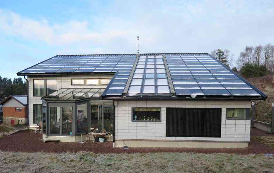 Suède : cet ingénieur à la retraite a construit une maison autosuffisante en énergie