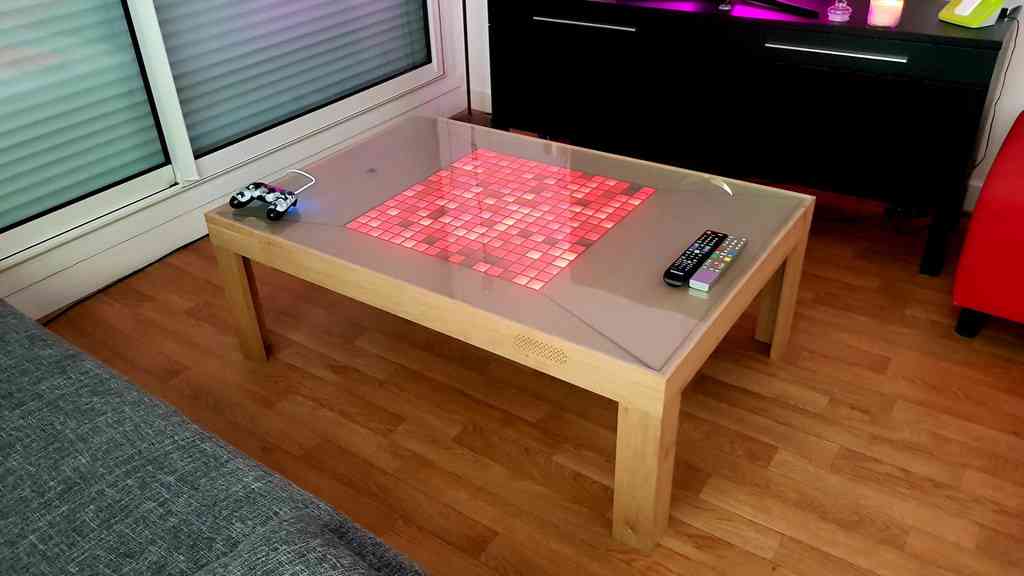 PixIt, la table basse qui renferme une console de jeux rétro, lance sa campagne de crowdfunding