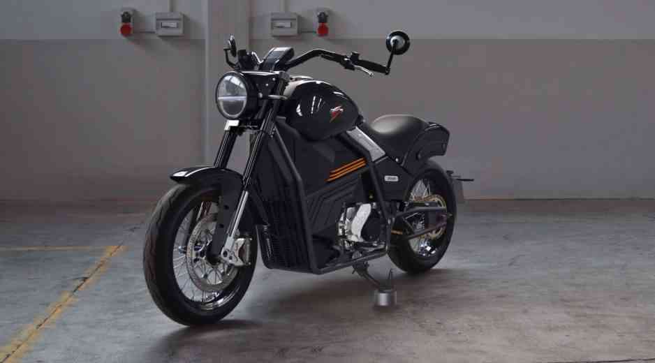 Tacita T-Cruise Urban, la moto électrique italienne affichant 220 km d'autonomie