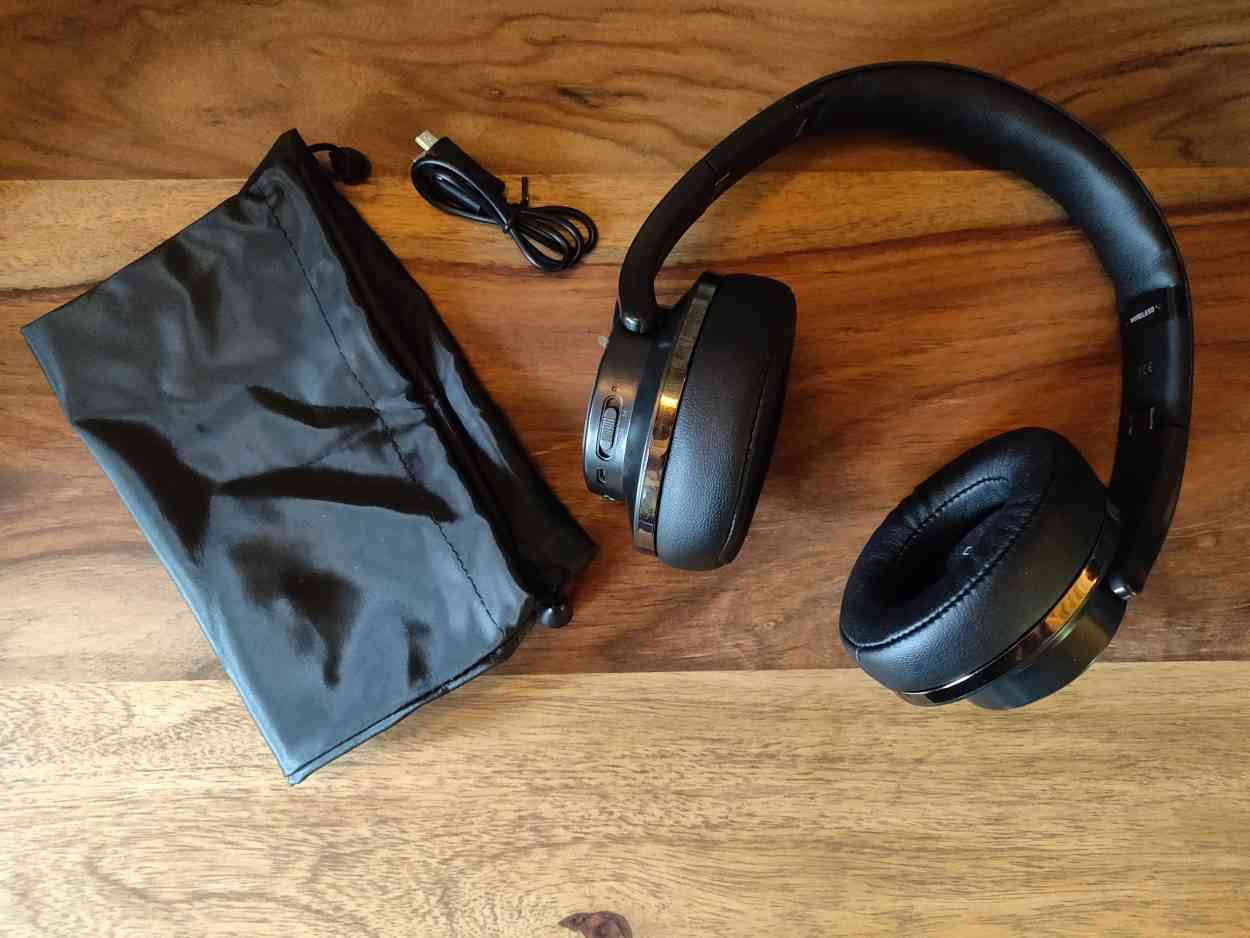 Test du Ksix : Go & Play Reverse, un étonnant casque audio qui se transforme en enceinte portable