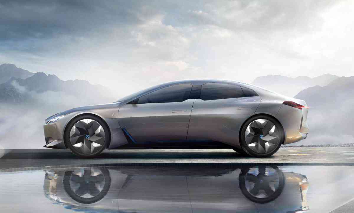 On en sait plus sur la BMW i4, la nouvelle berline électrique du constructeur allemand