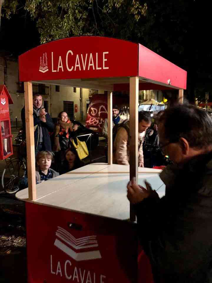 Montpellier : un vélo-librairie sillonne les quartiers sans bibliothèque