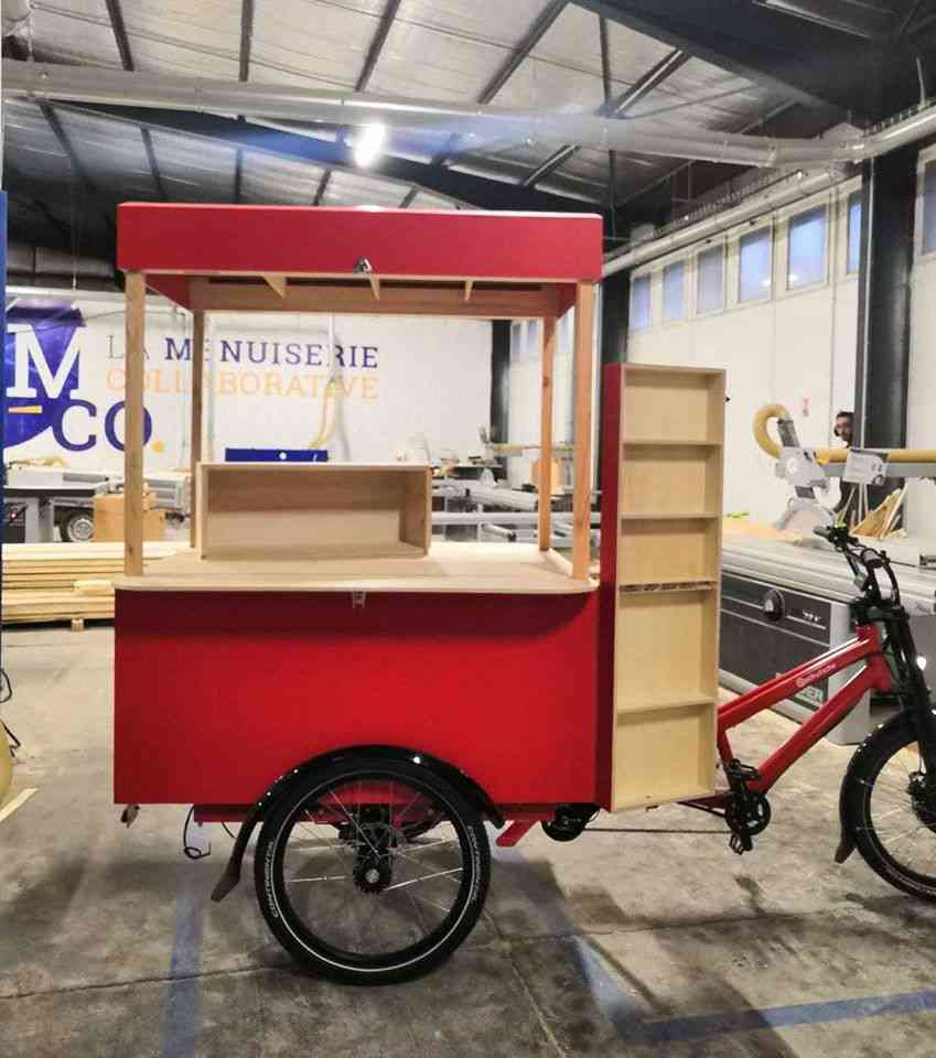 Montpellier : un vélo-librairie sillonne les quartiers sans bibliothèque