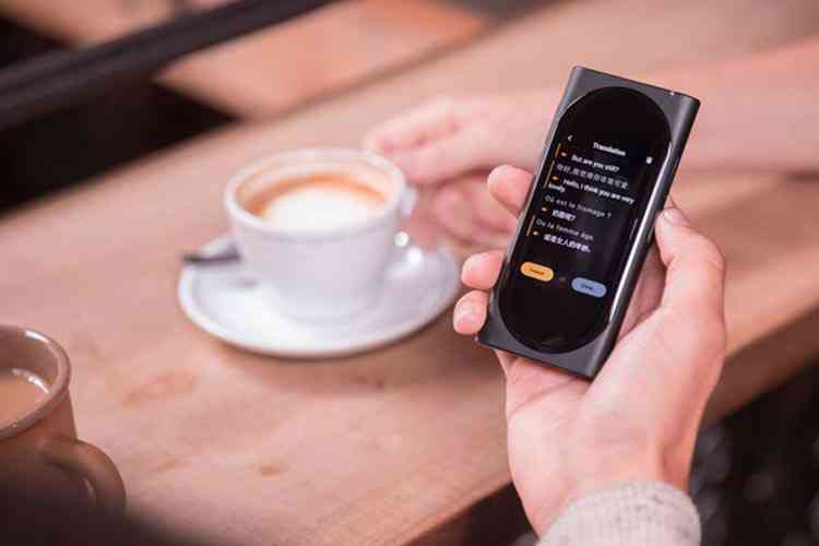 Langogo Genesis : grâce à ce traducteur connecté, dites adieu aux barrières de langue !