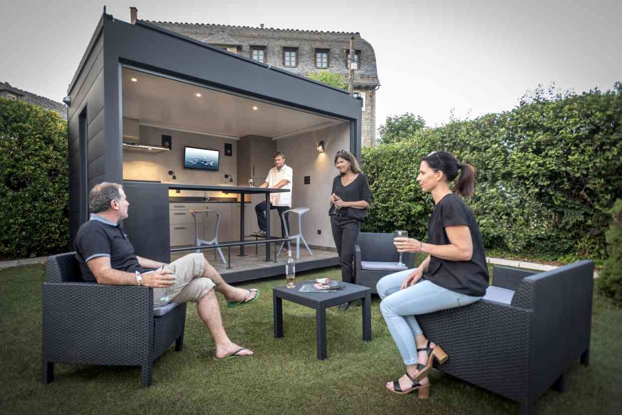 House Plus, une "cuisine secondaire" à installer directement dans son jardin