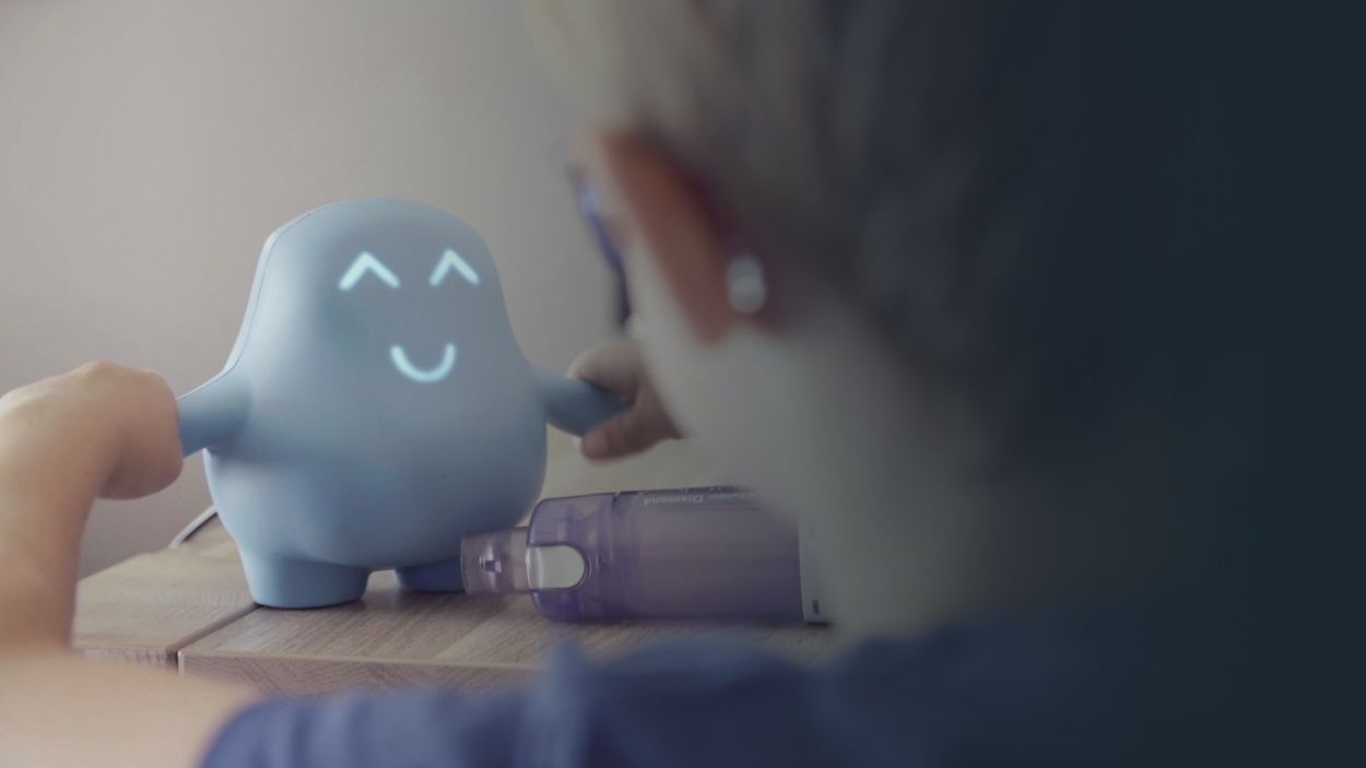 Meyko, le petit robot médical qui encourage les jeunes patients à prendre leur traitement correctement