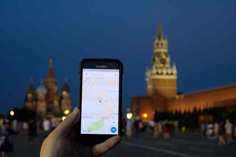 Google Maps travaille sur une fonctionnalité pour aider les piétons à éviter les ruelles sombres la nuit