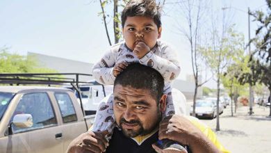 Immersion dans la Zona Norte de Tijuana avec 89 photographies en couleur et en noir et blanc