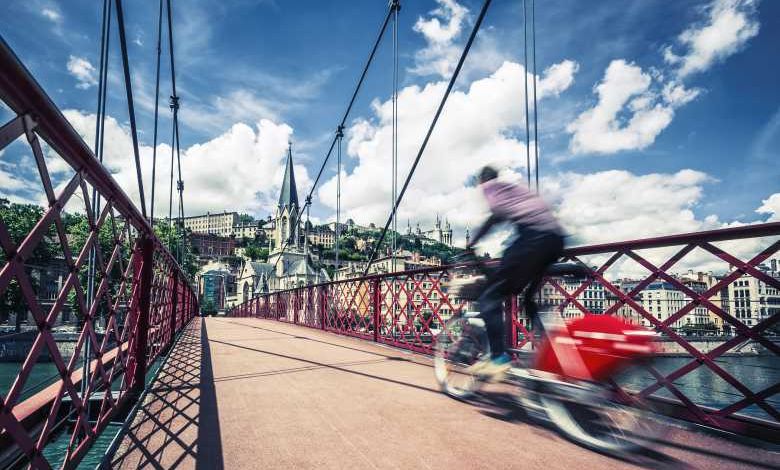 La métropole de Lyon vote une aide financière de 100€ pour l'achat d'un vélo !