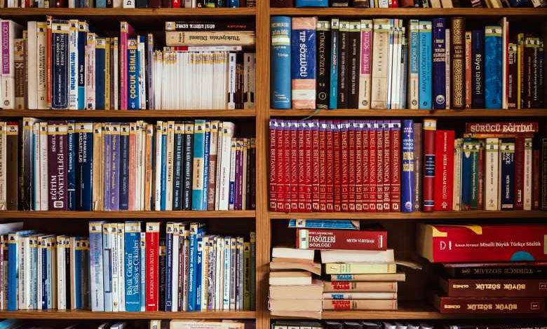 Turquie : les éboueurs récupèrent les livres jetés aux ordures et ouvrent une bibliothèque géante et gratuite !