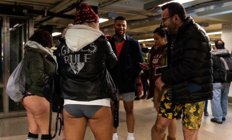 Insolite : prendre le métro en slip ? Le "No Trousers Tube Ride" revient à Londres le 12 janvier prochain