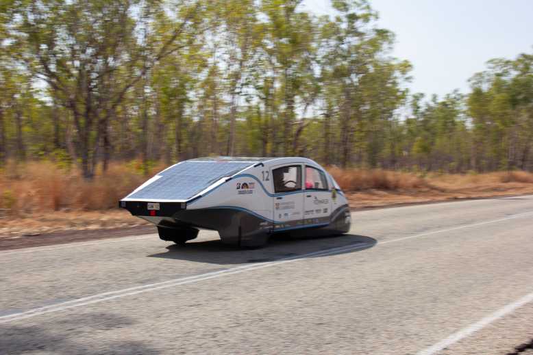 Helia, la voiture électrique qui ne consomme pas plus qu’un sèche-cheveux