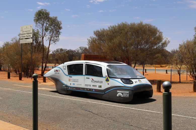 Helia, la voiture électrique qui ne consomme pas plus qu’un sèche-cheveux