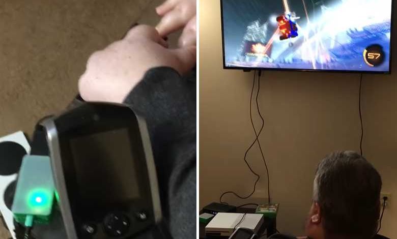 Pour un joueur en situation d'handicap, ils développent un kit qui transforme son fauteuil roulant en manette pour Xbox One