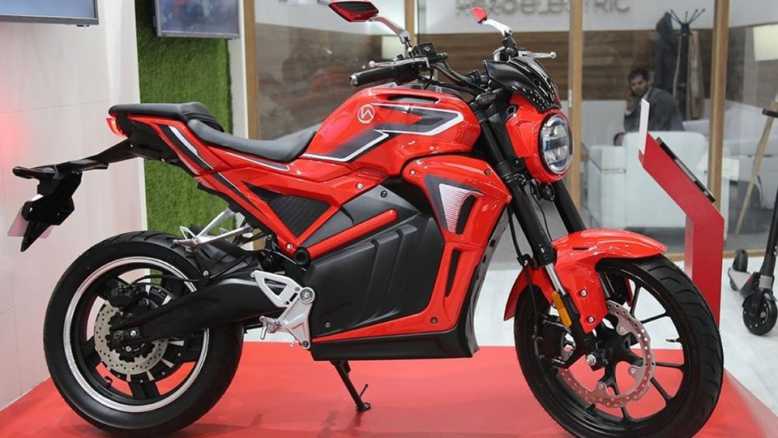 Hero AE-47 : une moto électrique à seulement 1000 euros