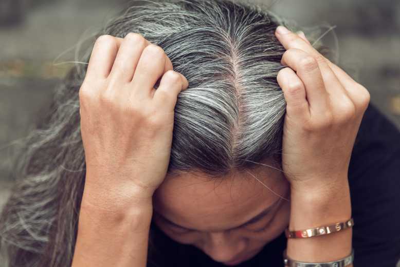 Stress et cheveux blancs : des scientifique découvrent le lien et pensent pouvoir enrayer le processus...