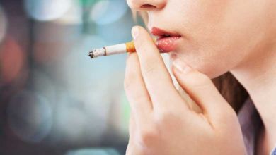 Une étude (à prendre avec des pincettes) indique que les fumeurs seraient moins touchés par des formes graves du Covid-19 ?