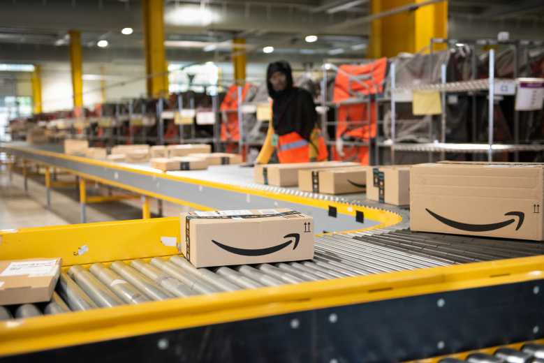 Suite à une décision de justice, Amazon ferme ses entrepôts français au moins jusqu'au 20 avril !